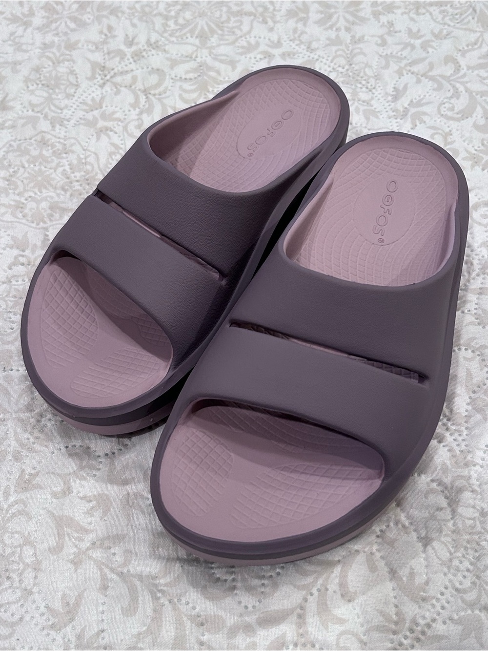 Oofos OOmega OOahh Stacked Slides Slip On Stardust Purple Pink Women’s Size 7